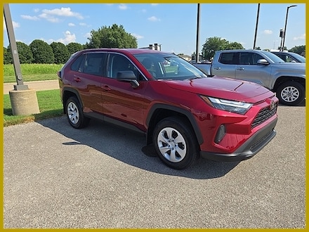 2025 Toyota RAV4 LE SUV