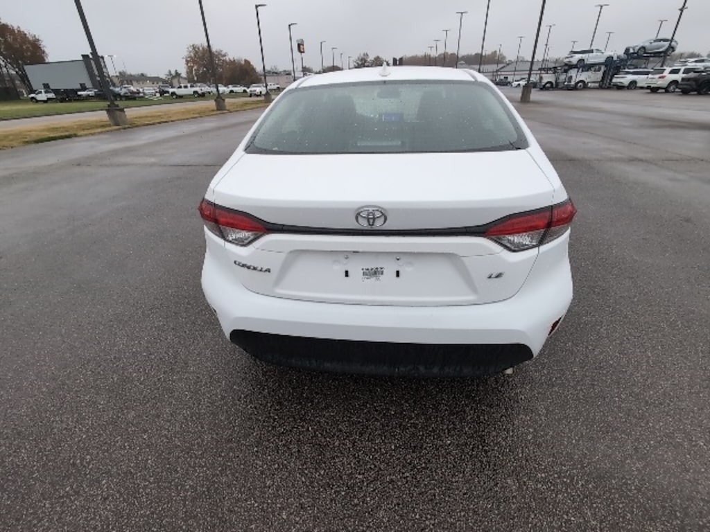 Certified 2025 Toyota Corolla LE Sedan