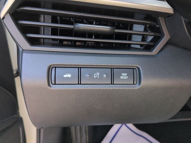 2025 Nissan Altima SV - Photo 17