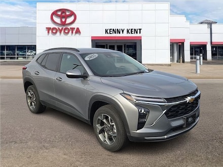 2025 Chevrolet Trax LT SUV