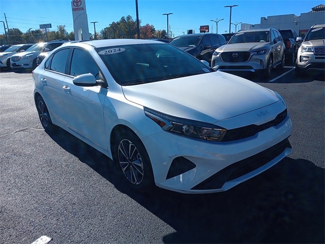2024 Kia Forte LXS