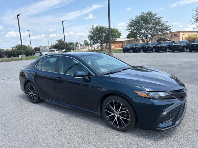 2021 Toyota Camry