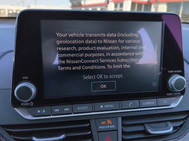 2025 Nissan Altima SV - Photo 21