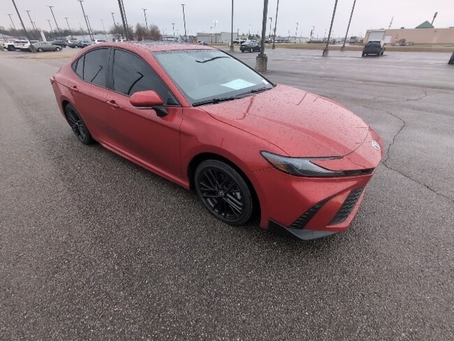 2025 Toyota Camry SE Sedan
