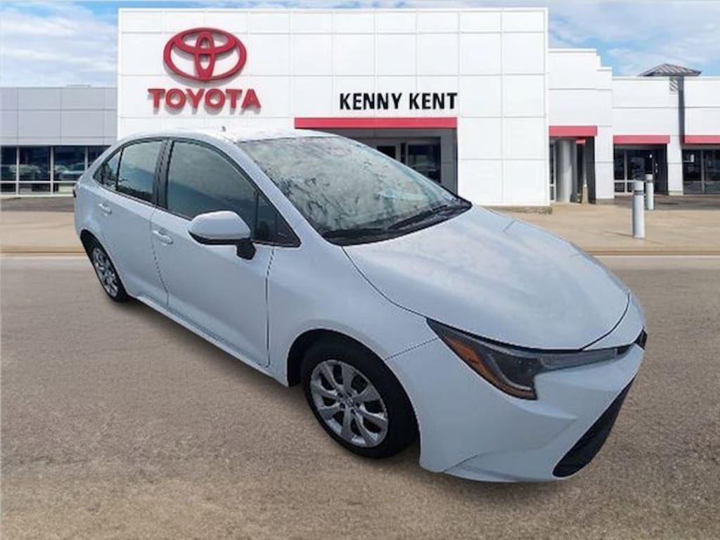 Certified 2025 Toyota Corolla LE Sedan