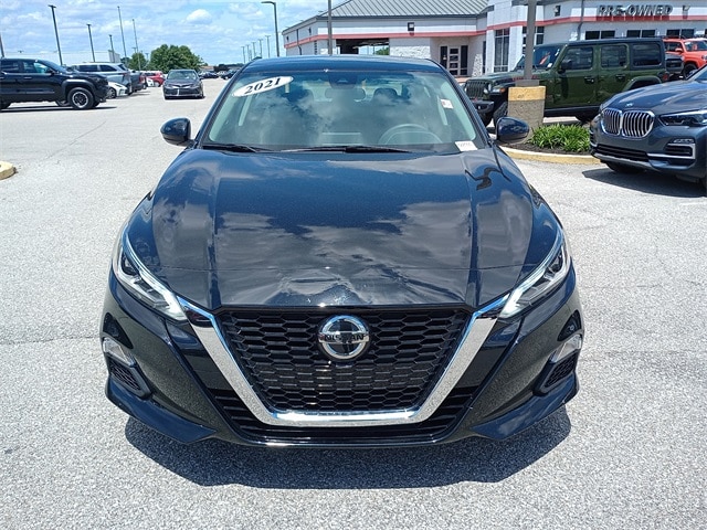 Used 2021 Nissan Altima SV with VIN 1N4BL4DV4MN379872 for sale in Evansville, IN
