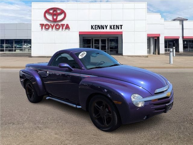 2004 Chevrolet SSR LS's photo