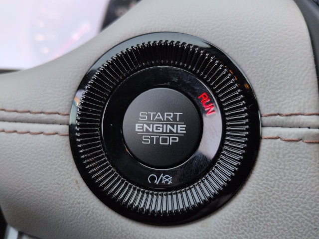 2025 Jeep Compass Limited - Photo 24