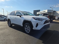 2025 Toyota RAV4 Hybrid XLE SUV