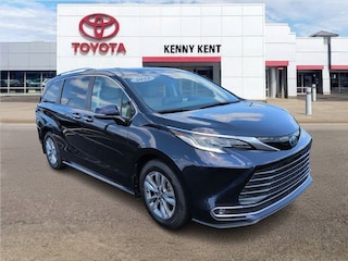 2023 Toyota Sienna Limited Van Passenger Van