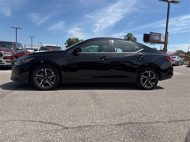 2024 Nissan Sentra SV photo 4