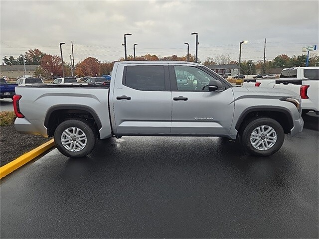 2026 Toyota Tundra SR5 photo 2