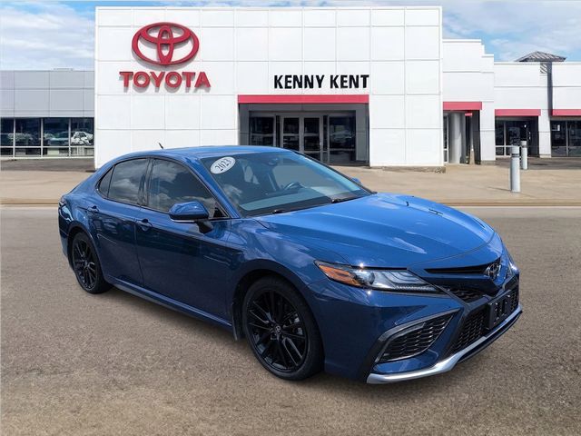 Reservoir Blue 2023 Toyota Camry Sedan Front-Wheel Drive 8-Speed Automatic