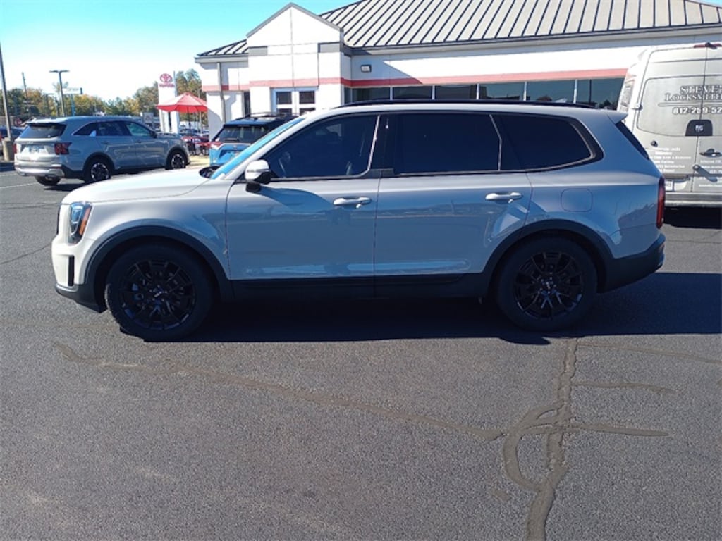 Used 2022 Kia Telluride SX SUV