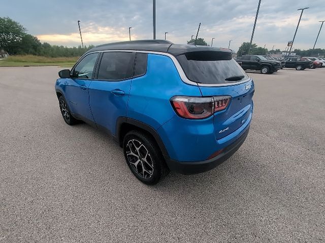 2025 Jeep Compass Limited - Photo 8