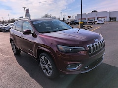 2019 Jeep Cherokee Overland SUV