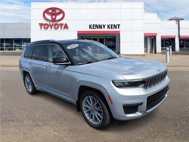 2023 Jeep Grand Cherokee Summit SUV