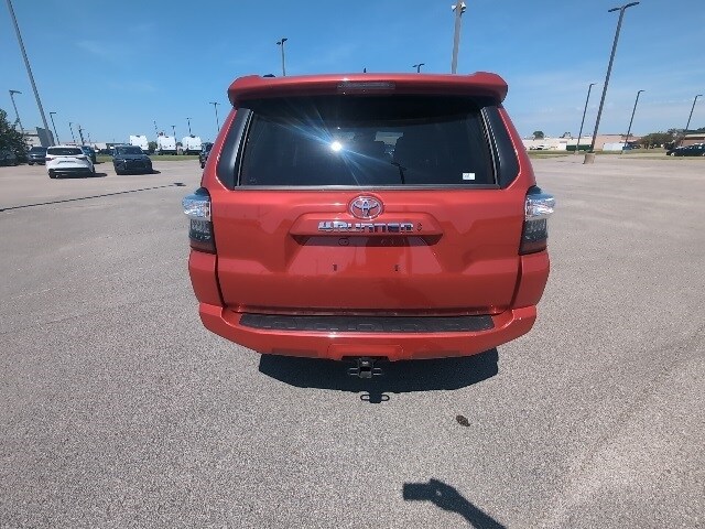 2024 Toyota 4Runner SR5 photo 4