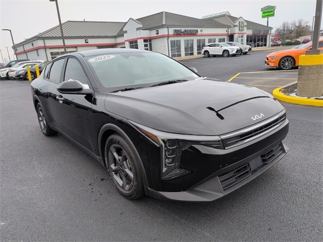 2025 Kia K4 LXS Sedan