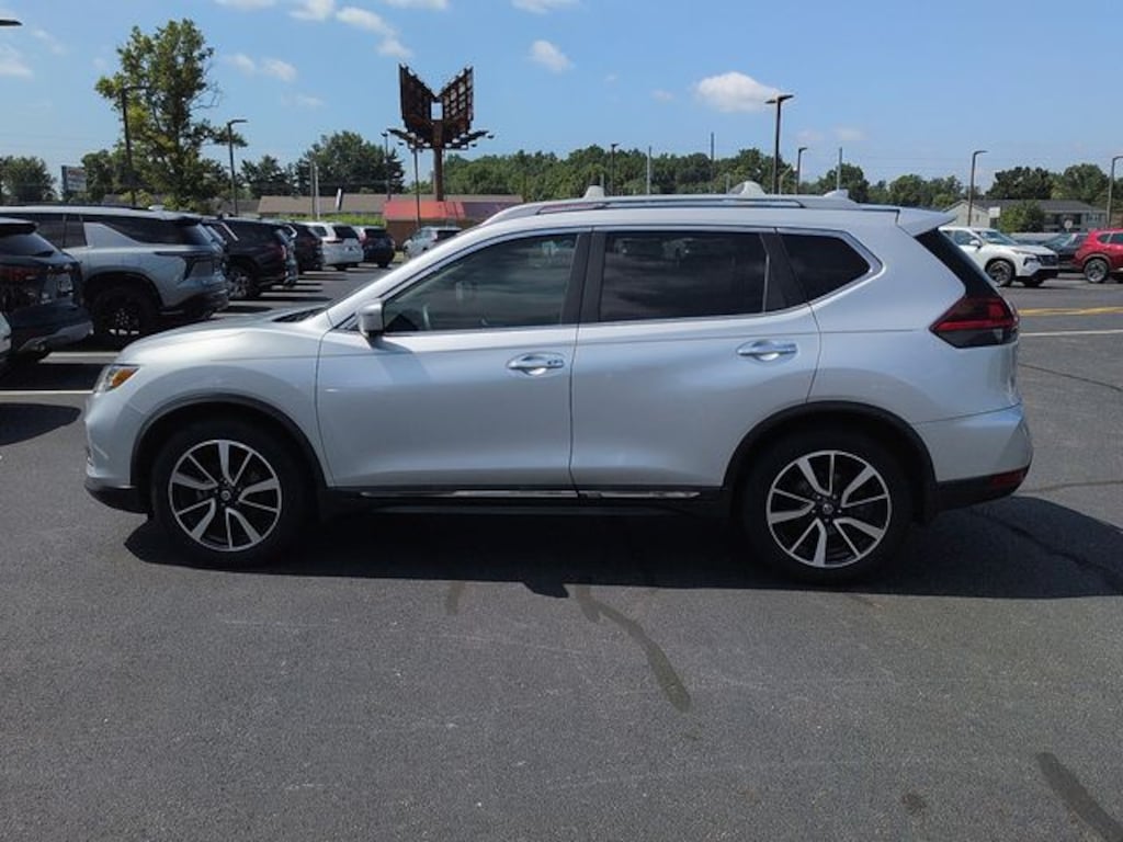 Used 2019 Nissan Rogue SL SUV