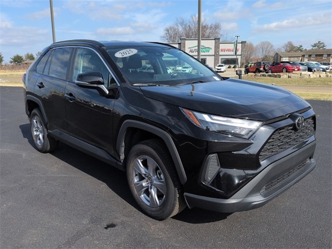 2025 Toyota RAV4 XLE SUV