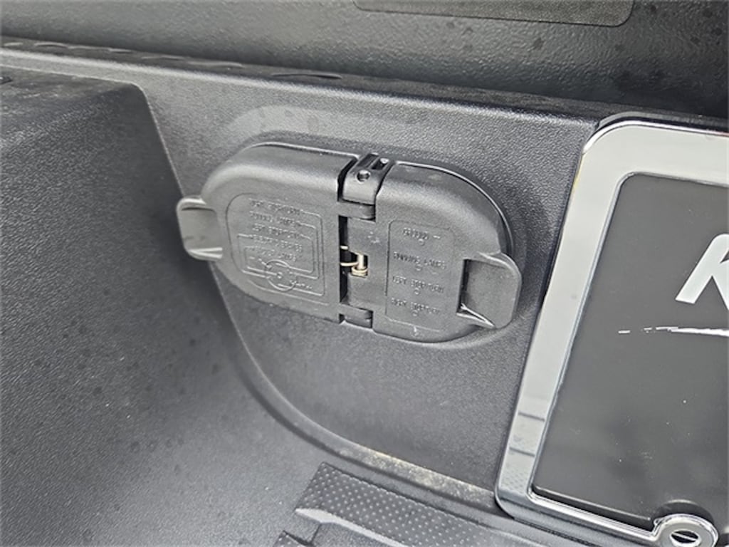 New 2025 Toyota Tacoma SR5 Truck Double Cab