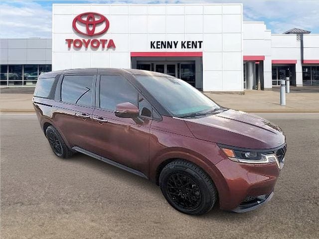 2024 Kia Sedona LX Seat Pkg's photo