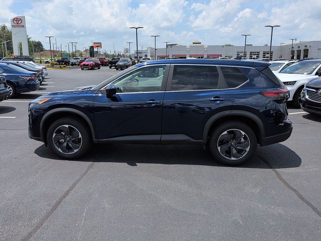2025 Nissan Rogue SV - Photo 4