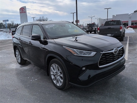 2023 Toyota Highlander Limited SUV