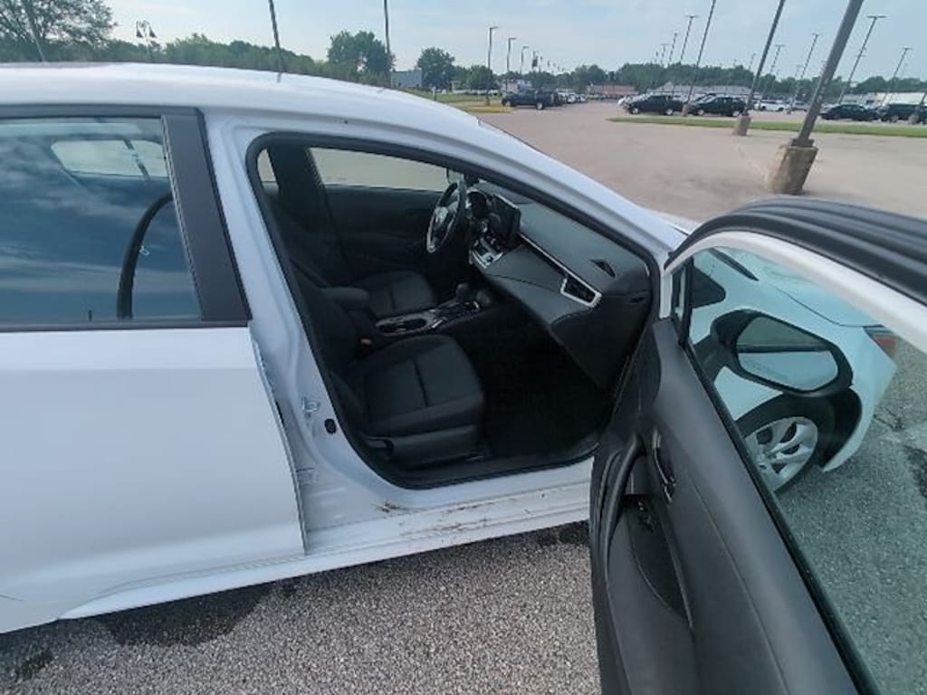 Certified 2025 Toyota Corolla LE Sedan