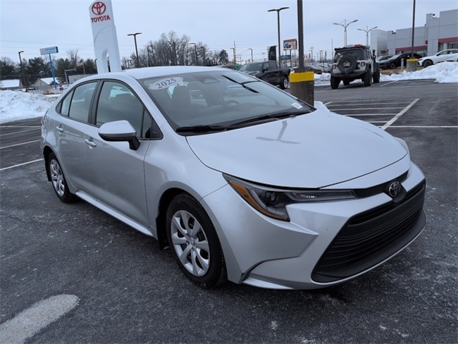 2025 Toyota Corolla LE Sedan