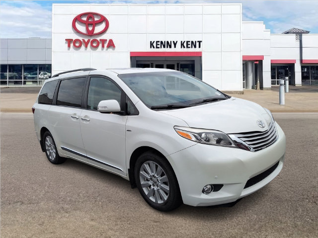  2017 Toyota Sienna Limited 7-Passenger AWD   