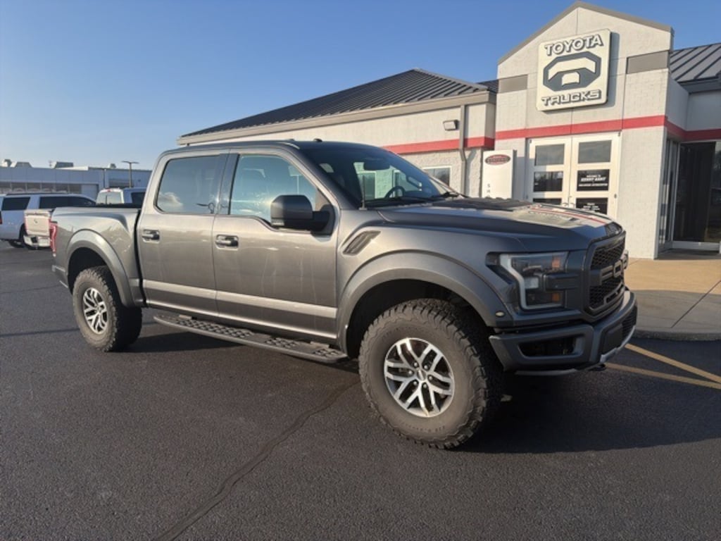 Used 2017 Ford F-150 Raptor Truck SuperCrew Cab