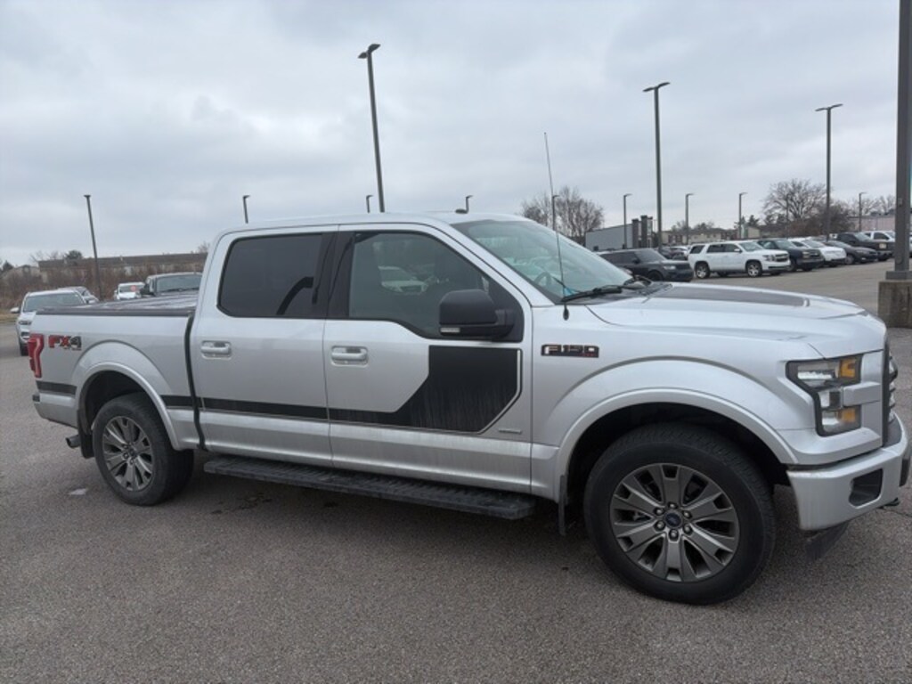Used 2017 Ford F-150 XLT Truck SuperCrew Cab