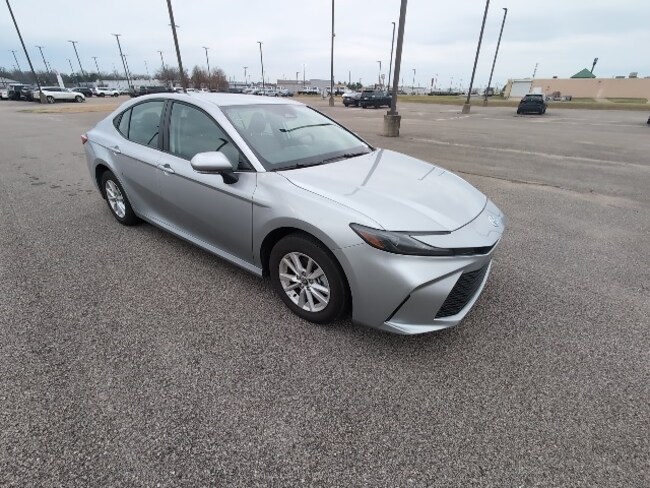 2025 Toyota Camry LE Sedan