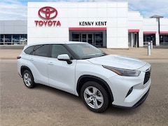 2023 Toyota Highlander LE SUV