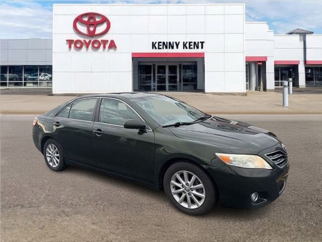2011 Toyota Camry XLE Sedan
