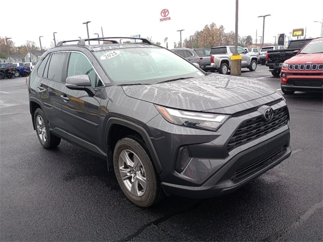 2025 Toyota RAV4 XLE SUV