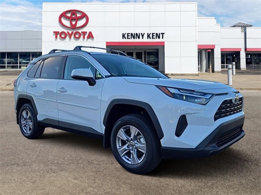 New 2025 Toyota RAV4 XLE SUV