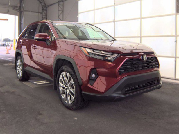 2025 Toyota RAV4 XLE Premium SUV