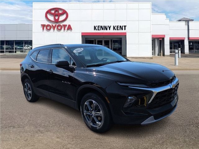 2024 Chevrolet Blazer 2.0T 2LT FWD's photo
