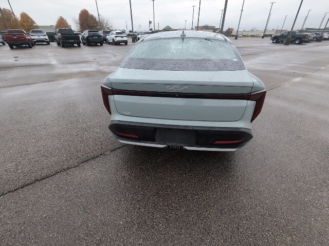 2025 Kia K4 EX photo 4