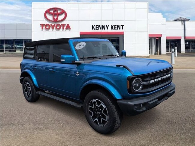 2023 Ford Bronco Outer Banks SUV