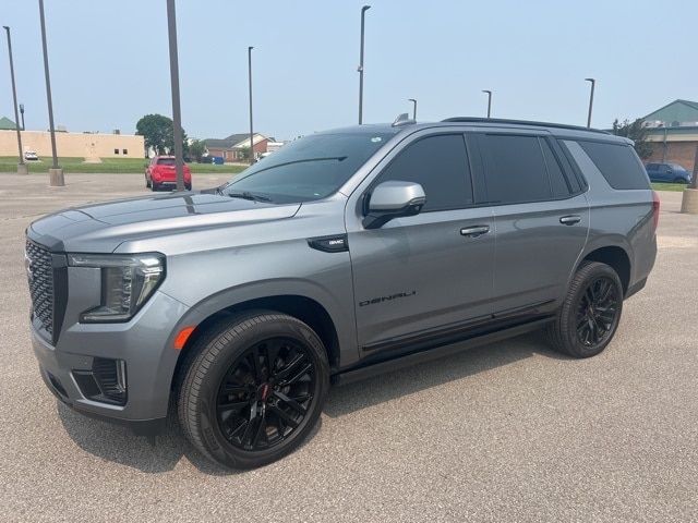 Used 2021 GMC Yukon Denali with VIN 1GKS2DKL2MR129087 for sale in Evansville, IN