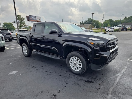 2025 Toyota Tacoma SR Truck Double Cab