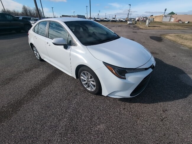 2024 Toyota Corolla LE Sedan