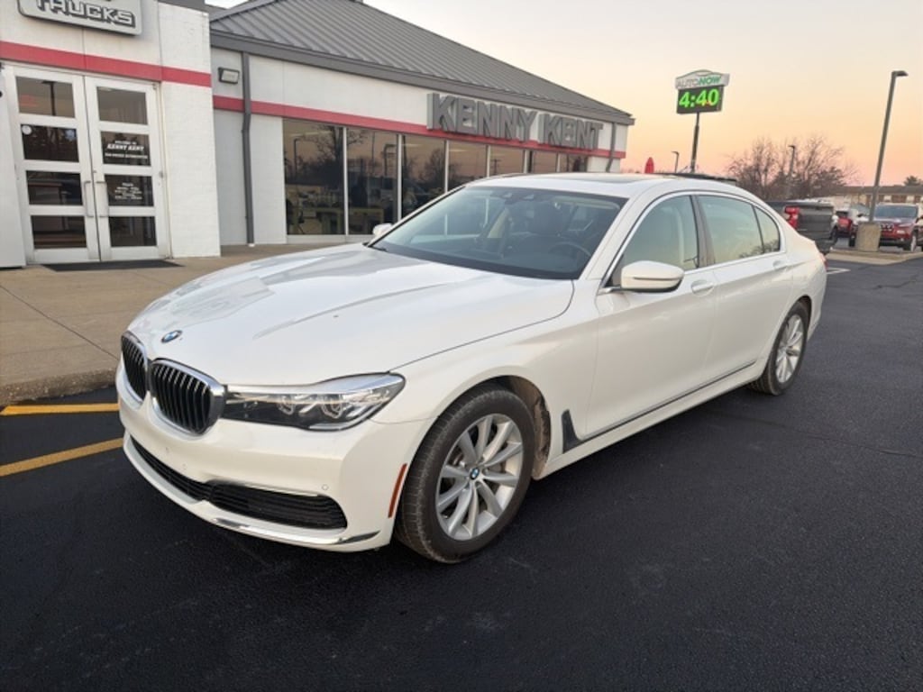 Used 2019 BMW 740i 740i xDrive Sedan