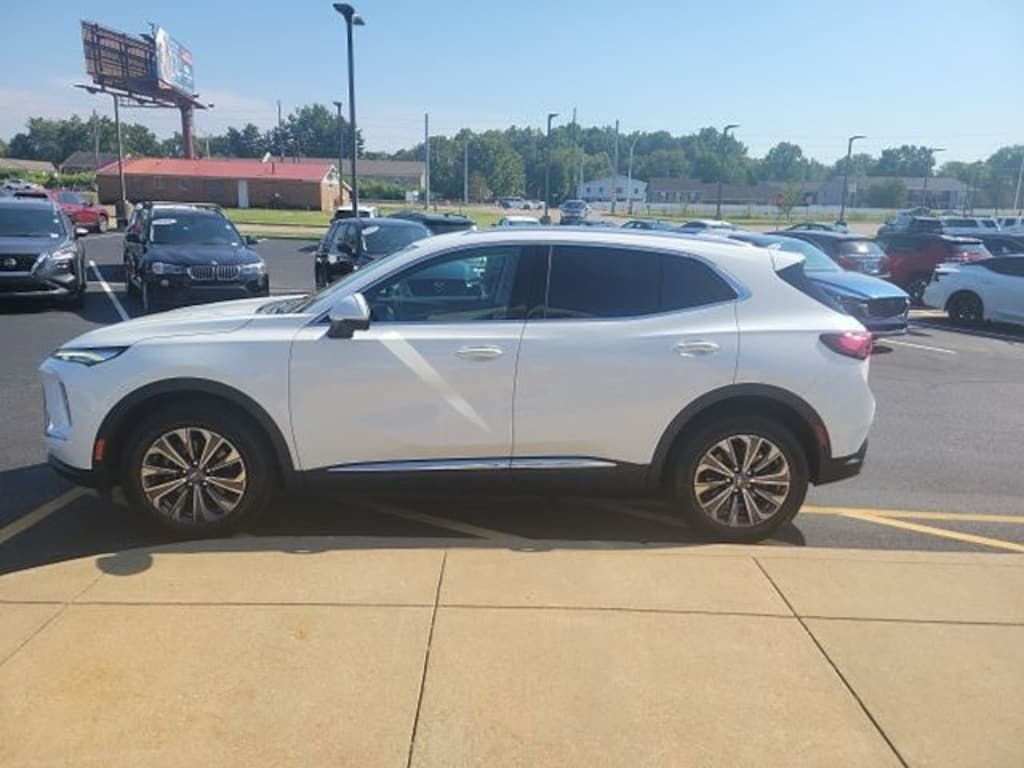 Used 2024 Buick Envision Preferred SUV