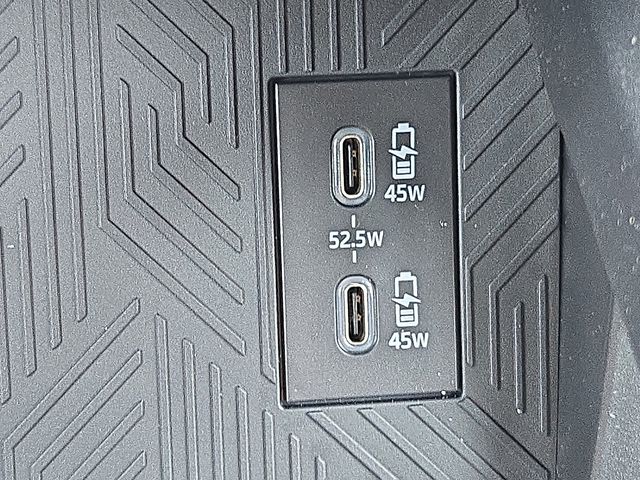 2026 Toyota Tacoma SR5 - Photo 19