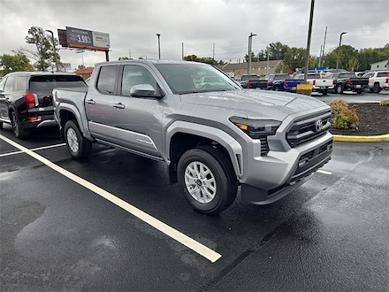 2025 Toyota Tacoma SR5 Truck Double Cab 2025 Toyota Tacoma SR5 Truck Double Cab